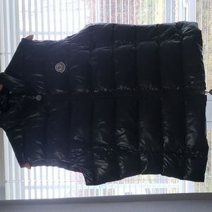 ***SALE***Vintage Moncler vest size 5